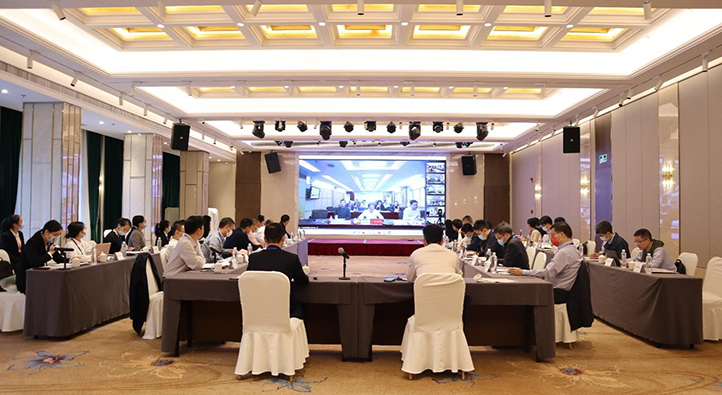 1668384599114028291.jpg b.jpg